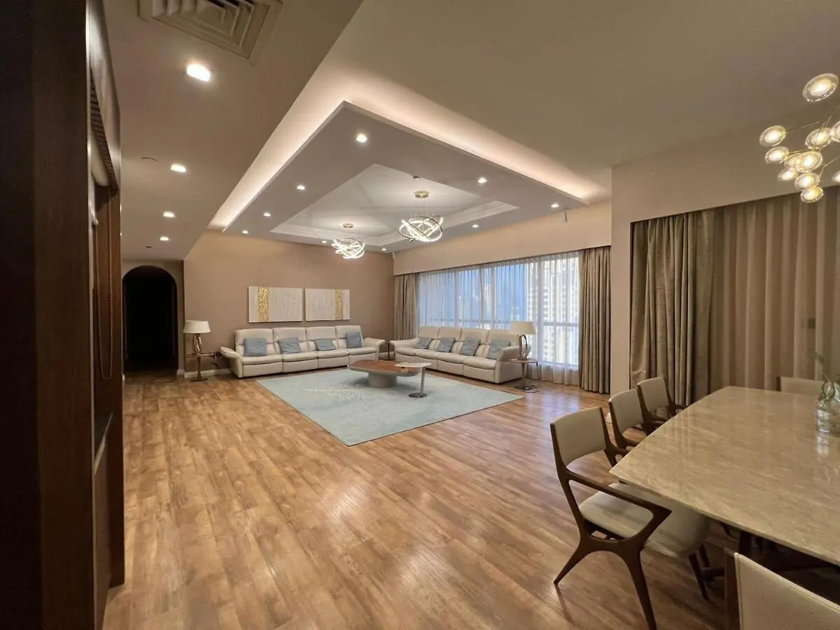 Luxurious Jbr Beach Facing 4Bhk Dubaï