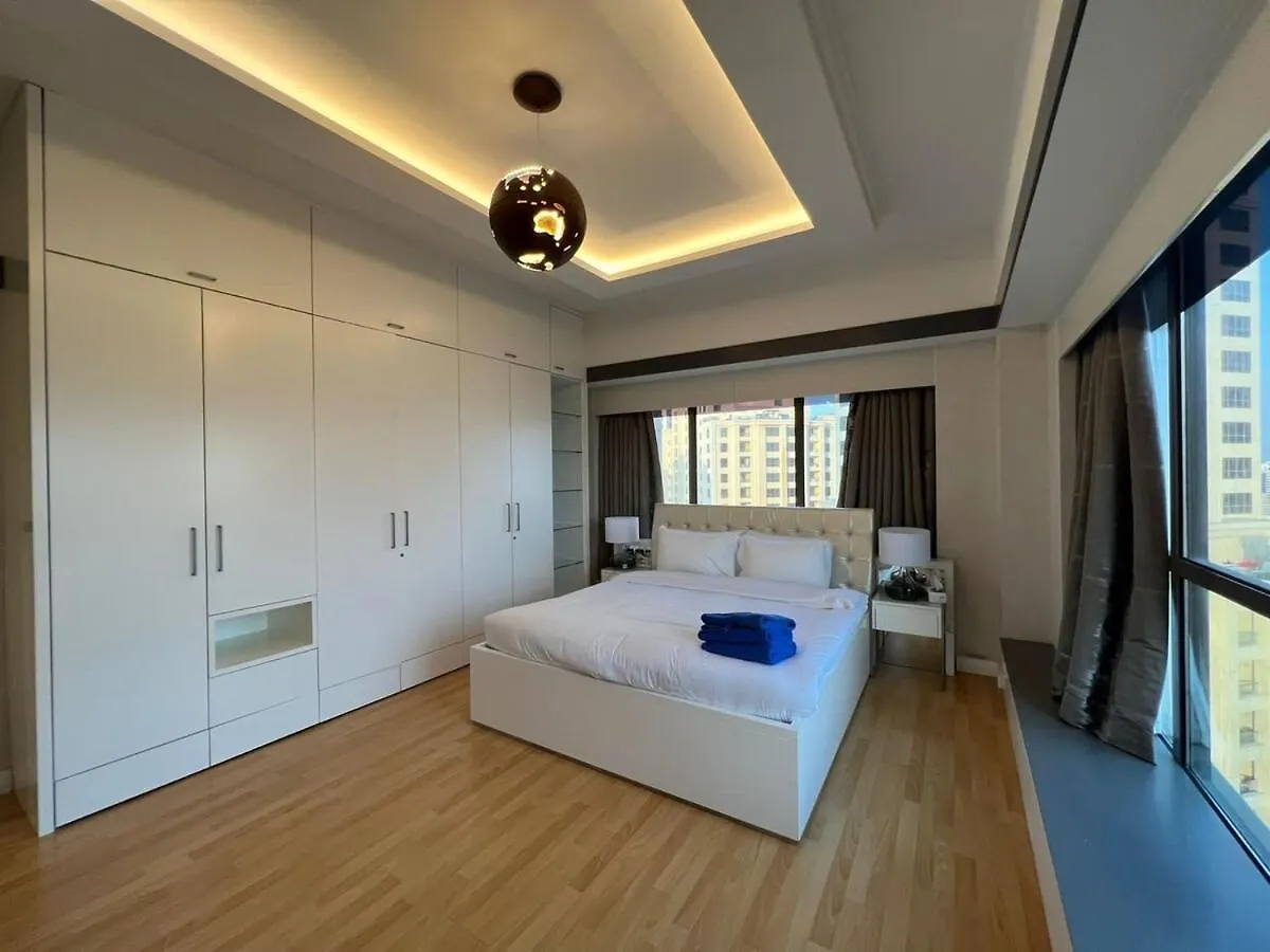 Luxurious Jbr Beach Facing 4Bhk Dubai Apartment
